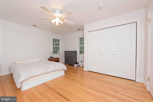 1524 N KENTUCKY ST, Arlington, VA 22205