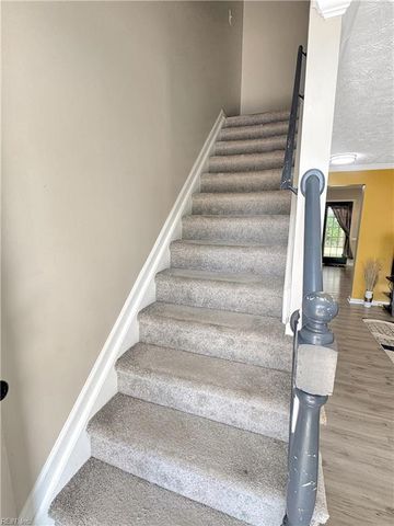 27 Treasure KY, Hampton, VA 23666