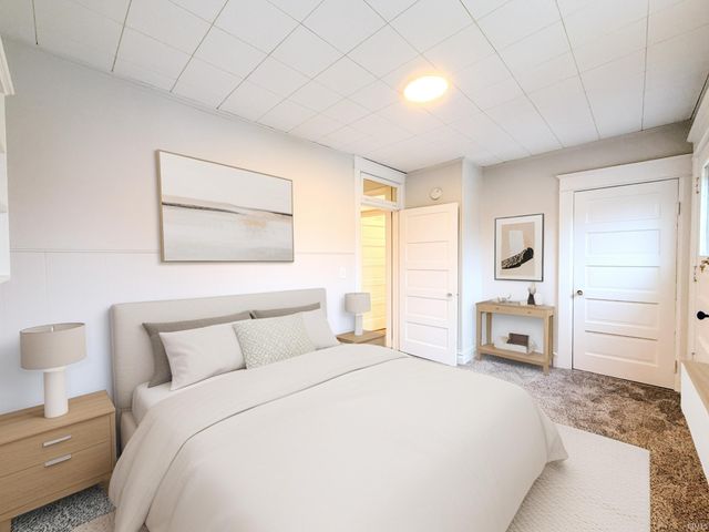 327 Kinsmoor Avenue, Fort Wayne, IN 46807