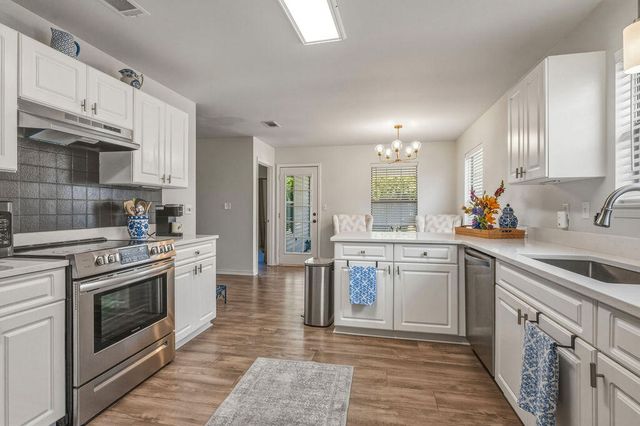 782 Pearl Sand Drive, Mary Esther, FL 32569