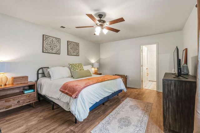 782 Pearl Sand Drive, Mary Esther, FL 32569