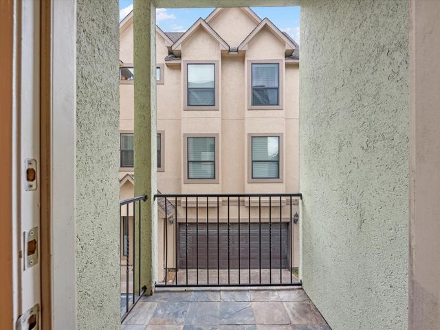 4217 Koehler Street, Houston, TX 77007