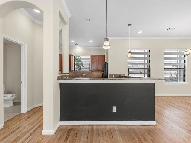 4217 Koehler Street, Houston, TX 77007