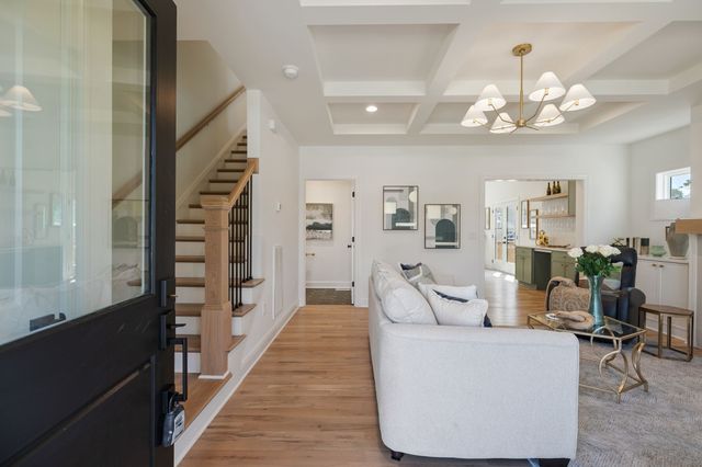 1007 Tenth St, Old Hickory, TN 37138