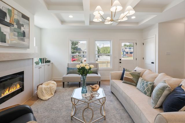 1007 Tenth St, Old Hickory, TN 37138