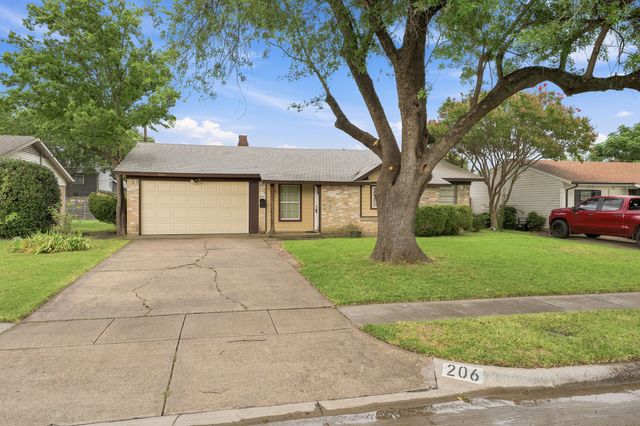 206 Ocean Drive, Richardson, TX 75081
