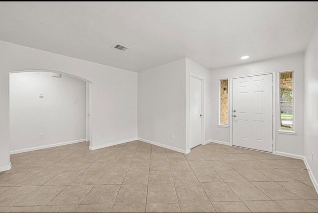 1107 Hampton Villa Lane, Houston, TX 77047