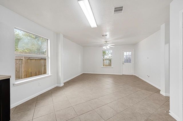 1107 Hampton Villa Lane, Houston, TX 77047