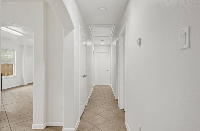 1107 Hampton Villa Lane, Houston, TX 77047