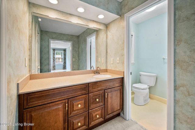 3902 Jenica Way, Louisville, KY 40241