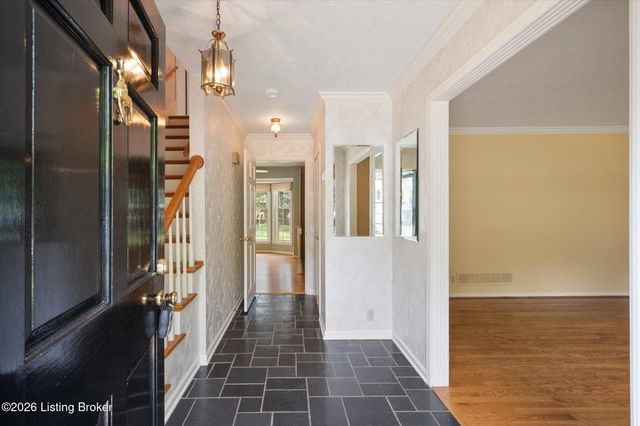 3902 Jenica Way, Louisville, KY 40241