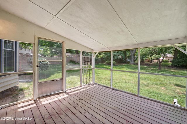 3902 Jenica Way, Louisville, KY 40241