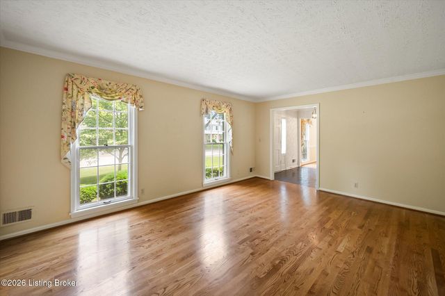3902 Jenica Way, Louisville, KY 40241