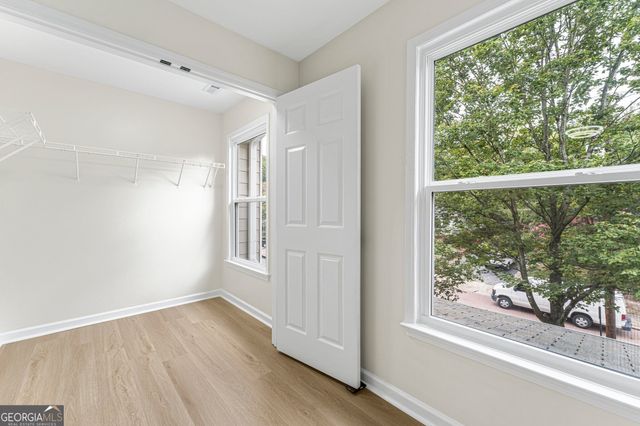 572 Formwalt Street SW, Atlanta, GA 30312