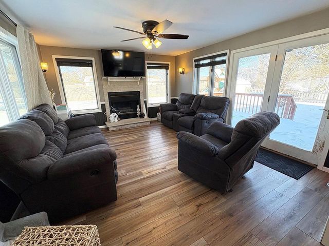 1207 SUNRISE COURT, Kewaunee, WI 54216