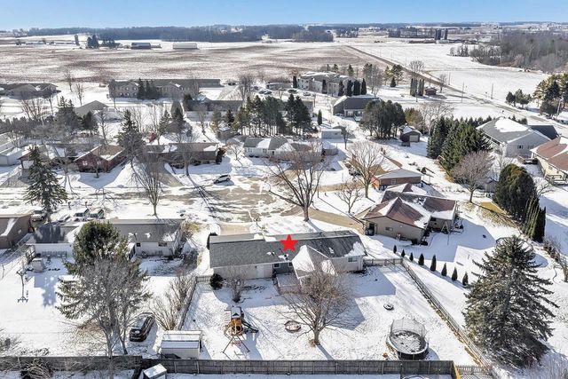 1207 SUNRISE COURT, Kewaunee, WI 54216