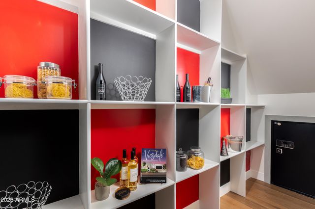 3401 N 83RD Street, Scottsdale, AZ 85251