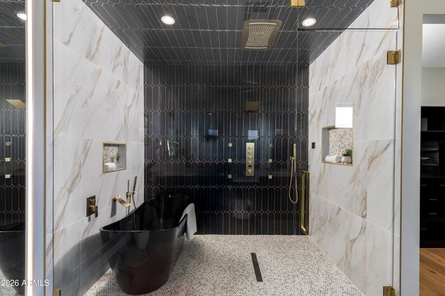 3401 N 83RD Street, Scottsdale, AZ 85251