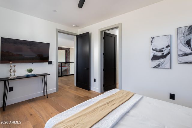 3401 N 83RD Street, Scottsdale, AZ 85251