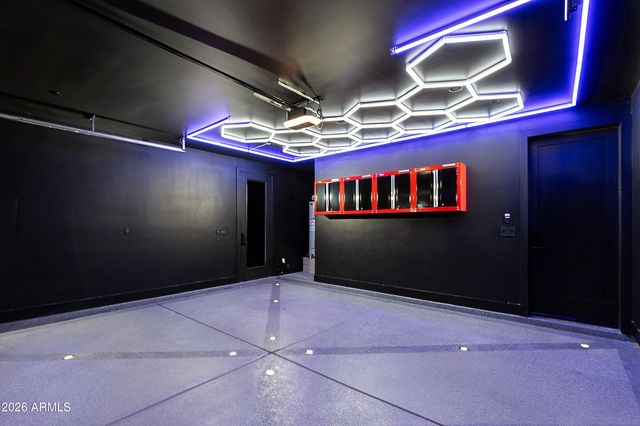 3401 N 83RD Street, Scottsdale, AZ 85251