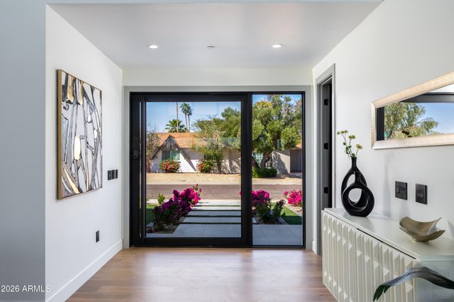 3401 N 83RD Street, Scottsdale, AZ 85251