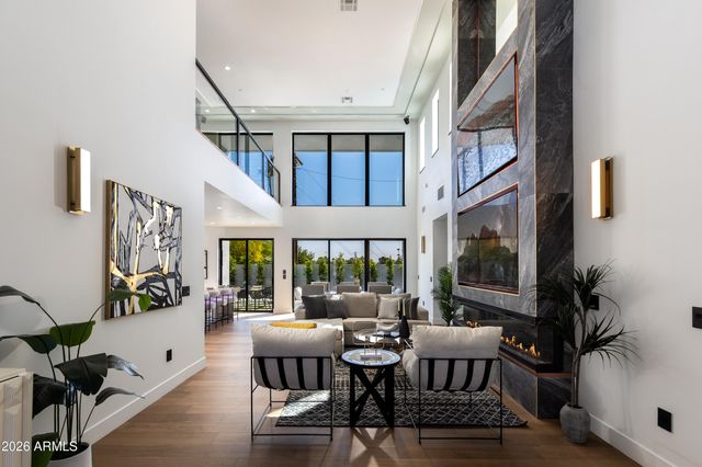 3401 N 83RD Street, Scottsdale, AZ 85251