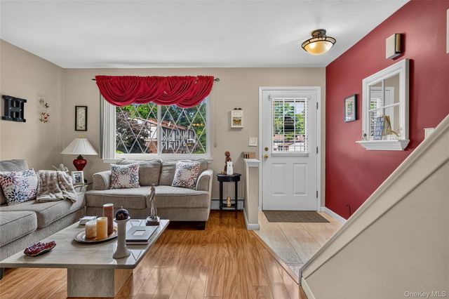 34 Buckingham Court, Pomona, NY 10970