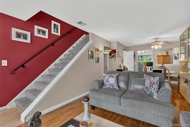 34 Buckingham Court, Pomona, NY 10970