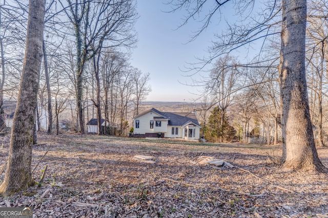 25 Mountain Trail Court SW, Cartersville, GA 30120