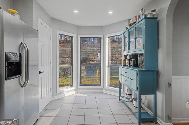 25 Mountain Trail Court SW, Cartersville, GA 30120