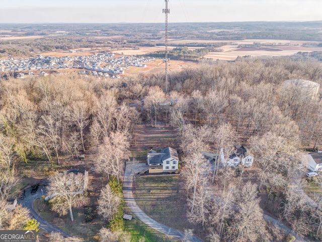 25 Mountain Trail Court SW, Cartersville, GA 30120