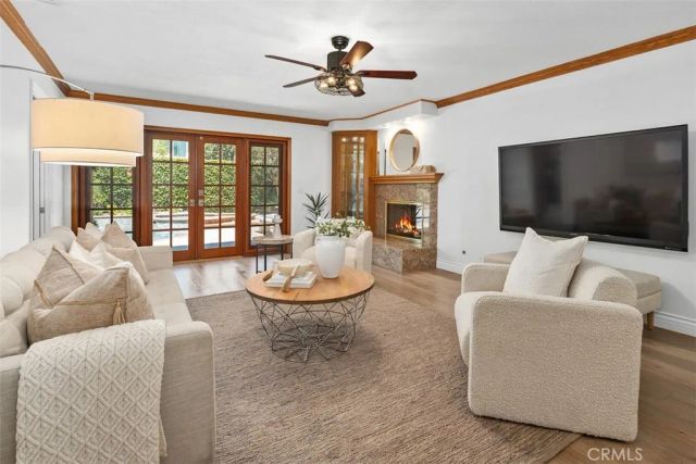 4341 Dogwood Avenue, Seal Beach, CA 90740