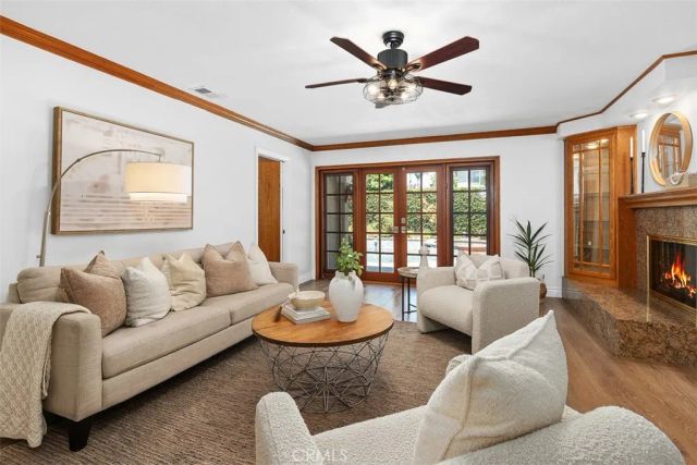 4341 Dogwood Avenue, Seal Beach, CA 90740