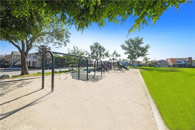 4341 Dogwood Avenue, Seal Beach, CA 90740