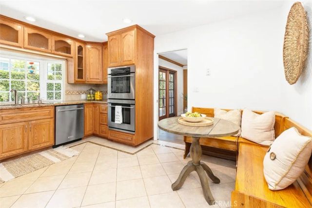 4341 Dogwood Avenue, Seal Beach, CA 90740