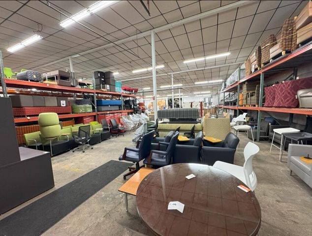 1150 Corrugated Way, Columbus, OH 43201