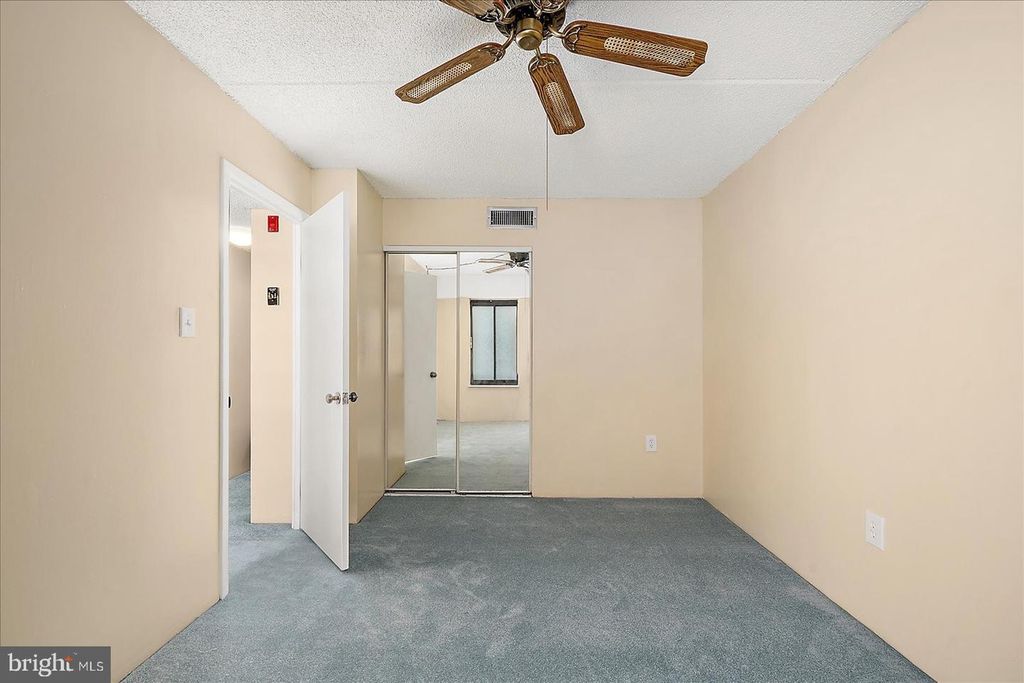 7 136TH ST #N405, Ocean City, MD 21842