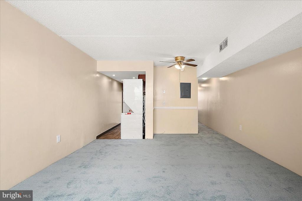 Image 18 of property listing at 7 136TH ST #N405, Ocean City, MD 21842