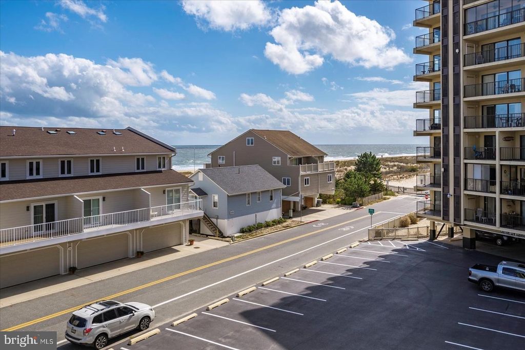 Image 2 of property listing at 7 136TH ST #N405, Ocean City, MD 21842
