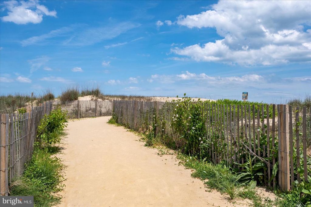 Image 22 of property listing at 7 136TH ST #N405, Ocean City, MD 21842