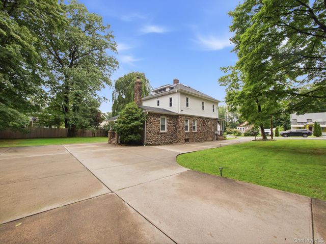 9 Cottage Avenue 1, Nanuet, NY 10954