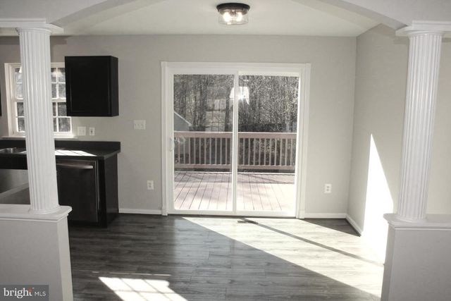 10402 SKINNER HILL DR, Fredericksburg, VA 22408