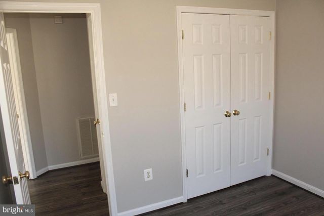 10402 SKINNER HILL DR, Fredericksburg, VA 22408