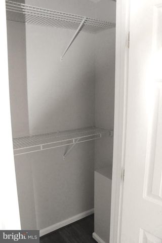 10402 SKINNER HILL DR, Fredericksburg, VA 22408