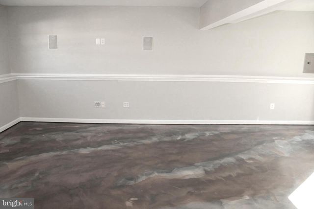 10402 SKINNER HILL DR, Fredericksburg, VA 22408