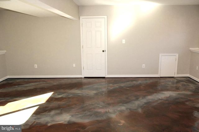 10402 SKINNER HILL DR, Fredericksburg, VA 22408