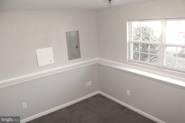 10402 SKINNER HILL DR, Fredericksburg, VA 22408