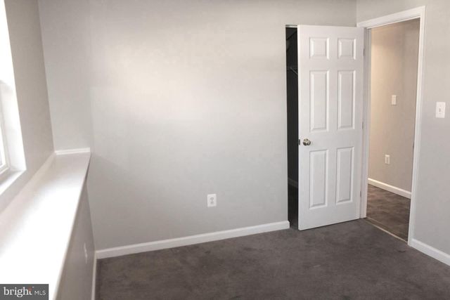 10402 SKINNER HILL DR, Fredericksburg, VA 22408