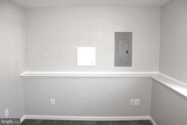 10402 SKINNER HILL DR, Fredericksburg, VA 22408