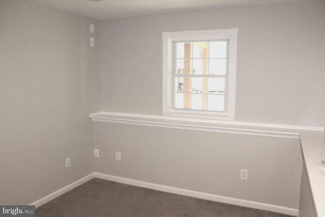 10402 SKINNER HILL DR, Fredericksburg, VA 22408